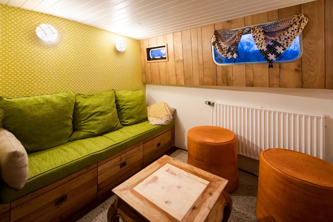 Bed and breakfast Bateau péniche au coeur de Lille Extérieur photo